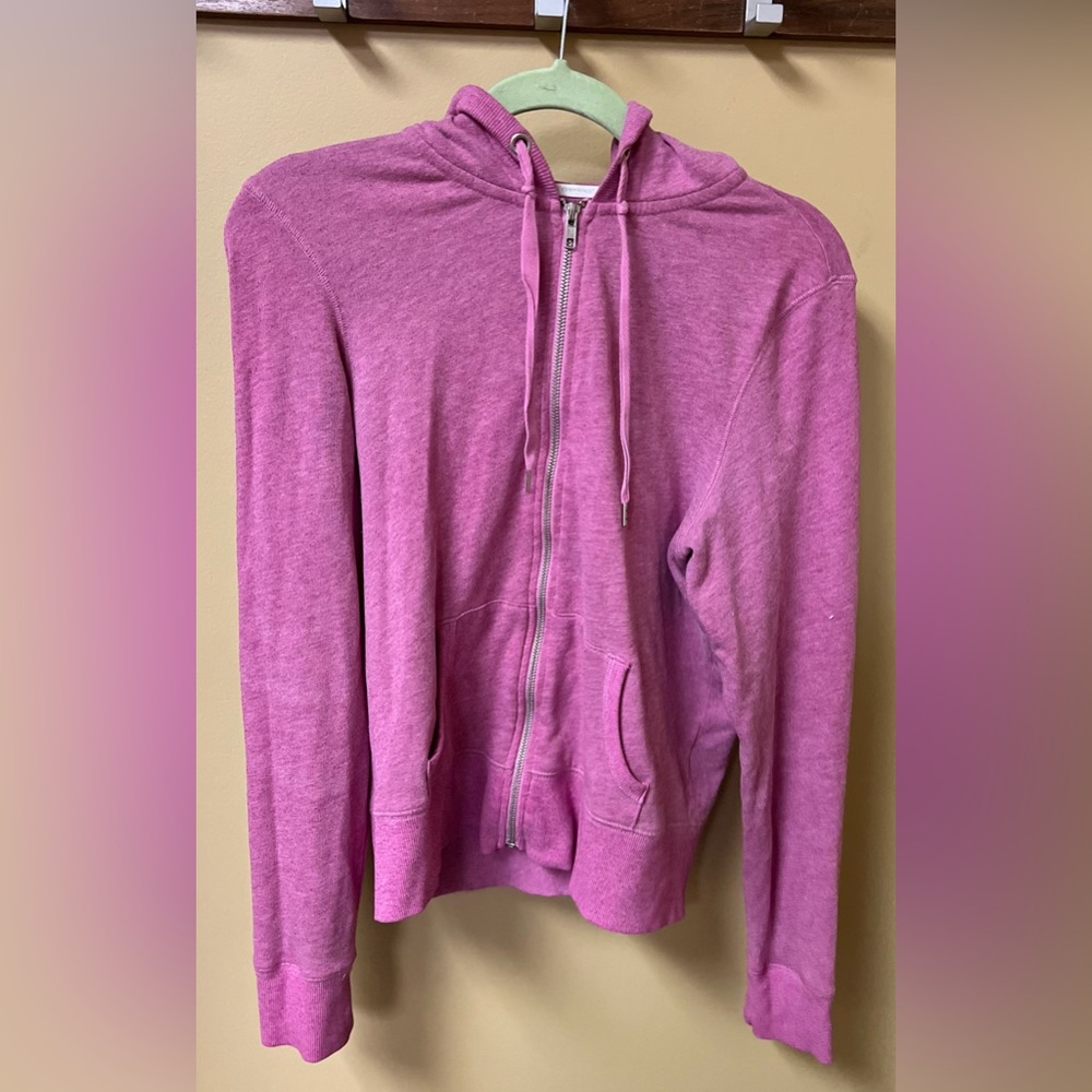 Victoria's Secret Supermodel Essentials Pink Hoodie NYC London Paris Size Large - Picture 5 of 11